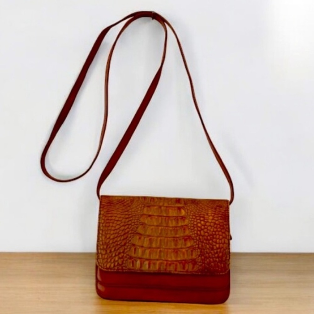 Brahman Crossbody